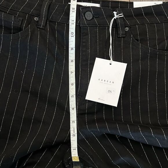Kancan Black Striped Cropped Pants - Picture 7 of 10